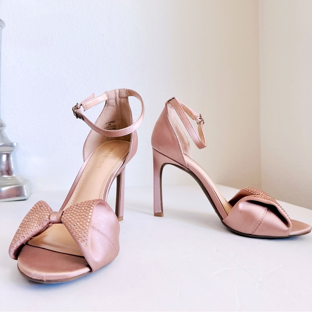 Max Studio Bow pumps high heel pink satin rhinestone 6M